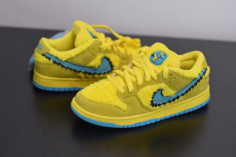 SB Dunk Low Grateful Dead Bears Opti Yellow