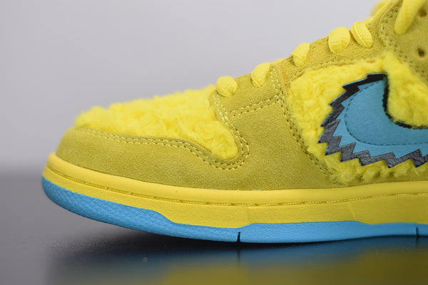 SB DUNK X GRATEFUL DEAD OPTI YELLOW