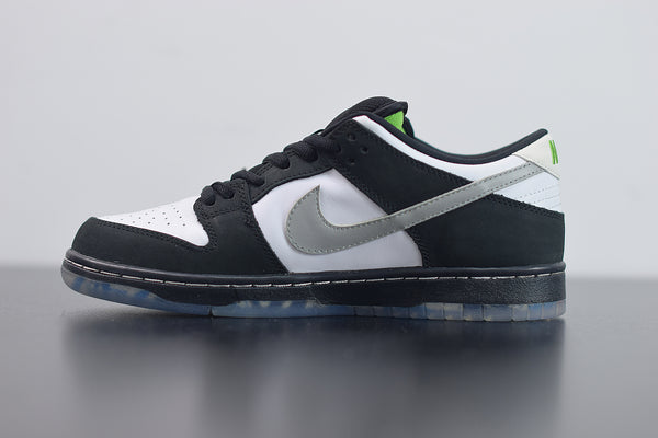 STAPLE X SB DUNK LOW PRO PEGION