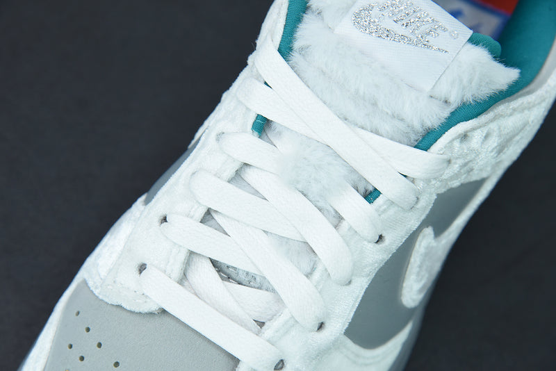 DUNK LOW ICE (W)