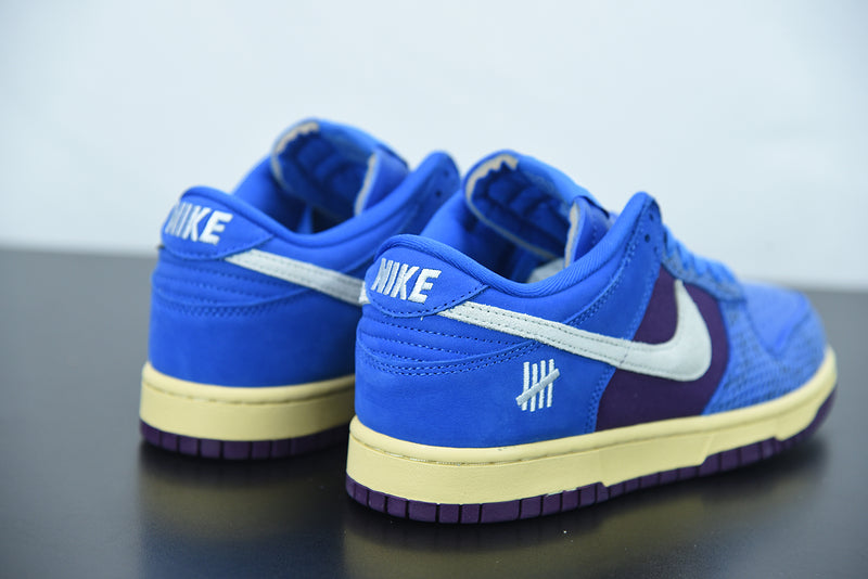 Dunk Low Undefeated 5 On It Dunk vs. AF1